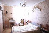 Le Baldaquin