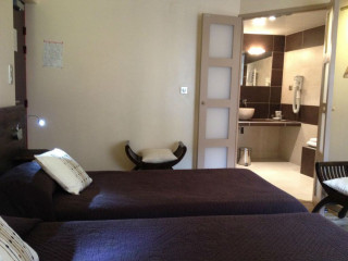 Le Relais