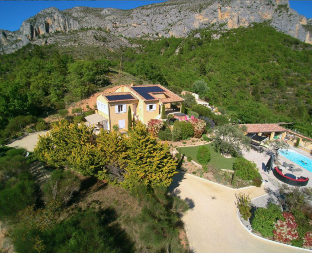 La Bastide des Rochers (Est)
