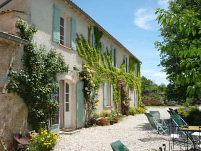 meubles_app_mi_petit_20segries_2011_400.jpg